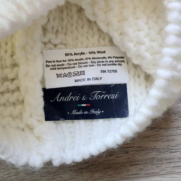 Andrei & Torresi White Beanie Hat with Pom Pom Nwt Winter Casual Dressy Cozy - Picture 4 of 5